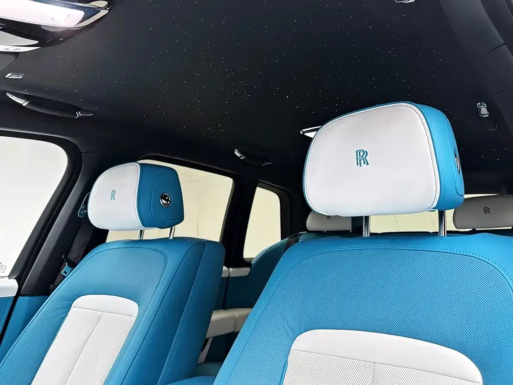 Rolls-Royce Cullinan 2023 из CN, фото 9