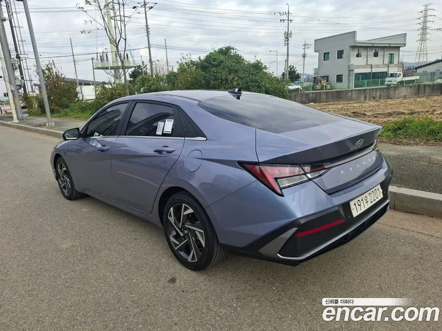 Hyundai AVANTE — фото 4
