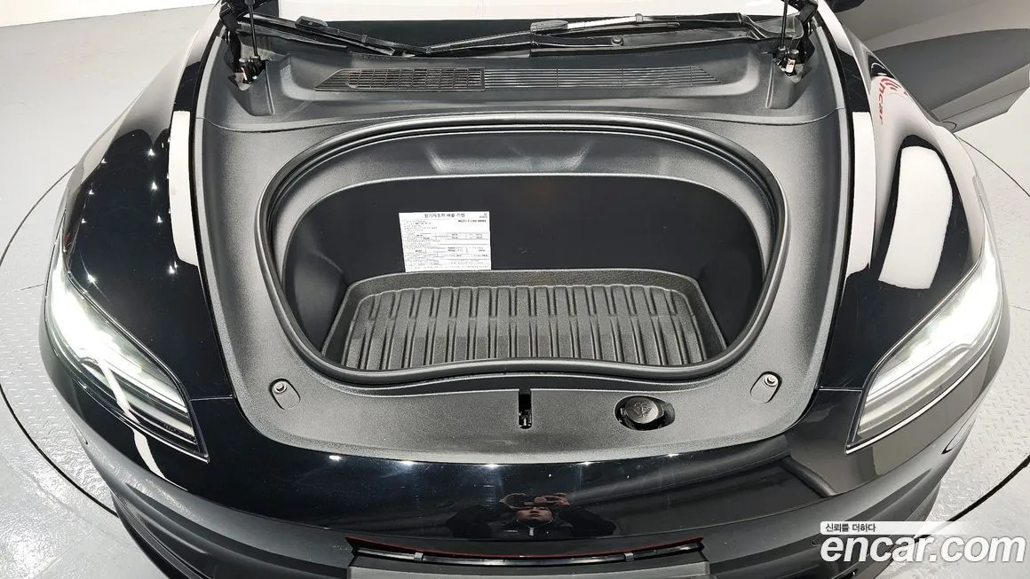 Tesla Model 3 2024 из KR, фото 6