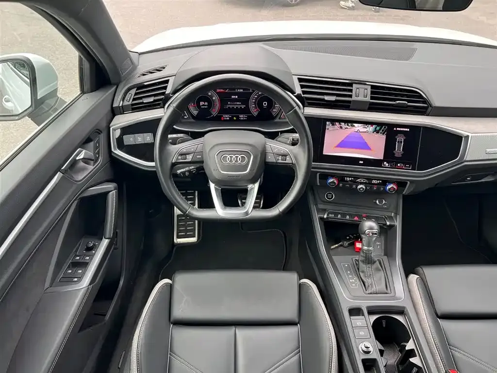 Audi Q3 2024 из CN, фото 3