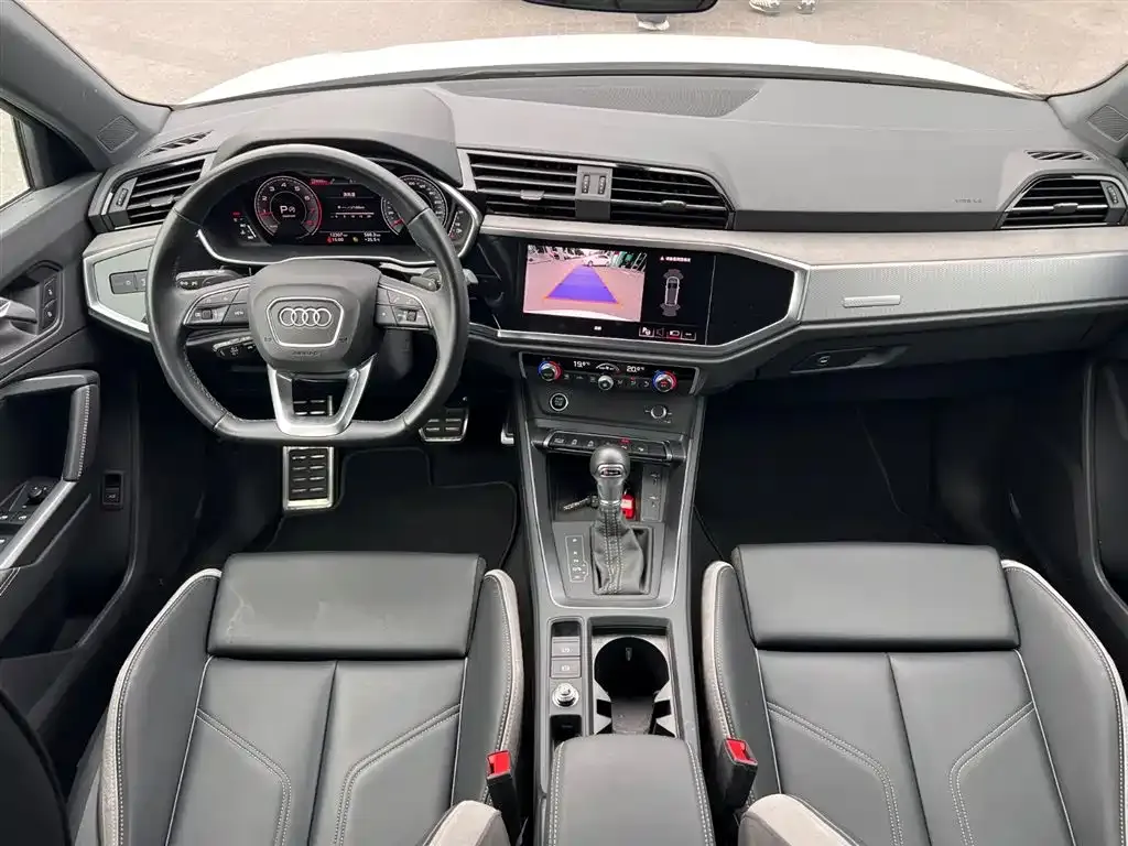Audi Q3 2024 из CN, фото 4