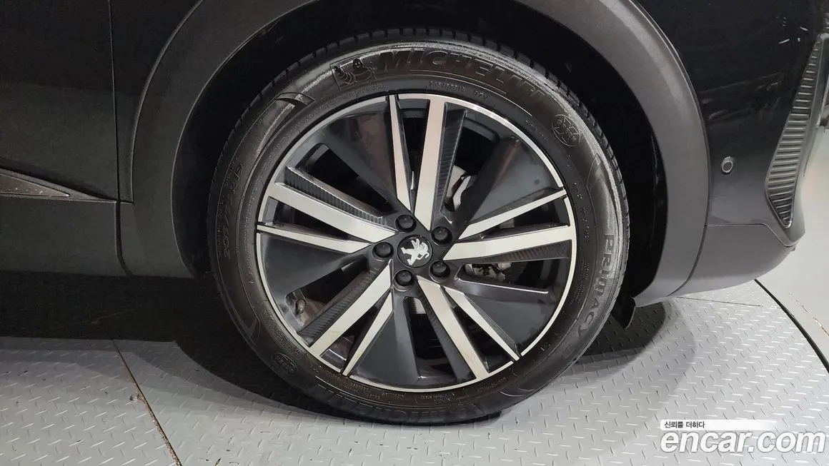 Peugeot 5008 2024 из KR, фото 5