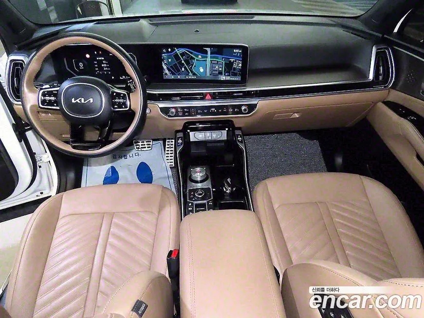 Kia Sorento — фото 10