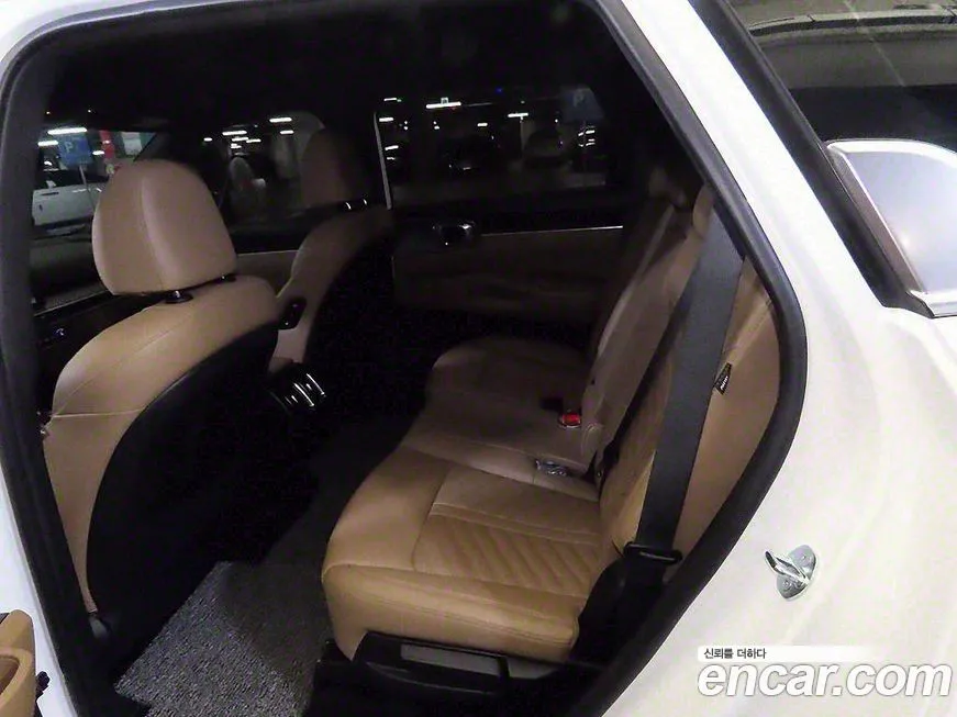 Kia Sorento — фото 7