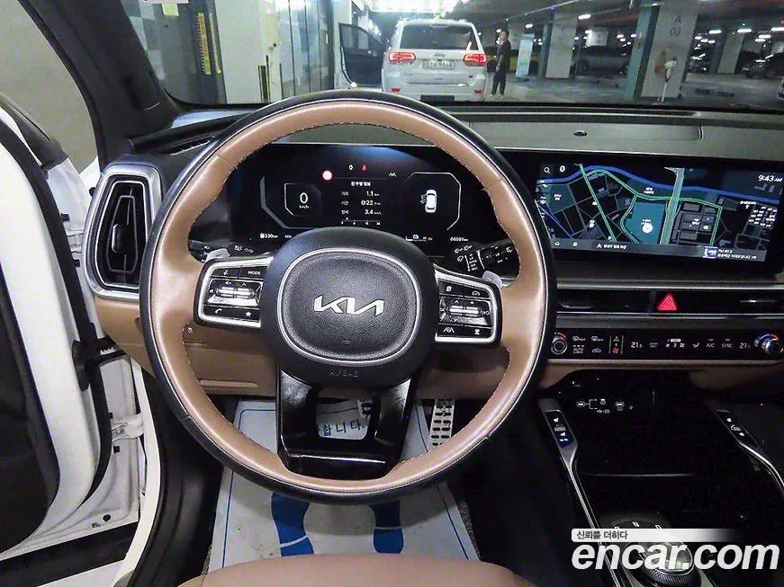 Kia Sorento — фото 8