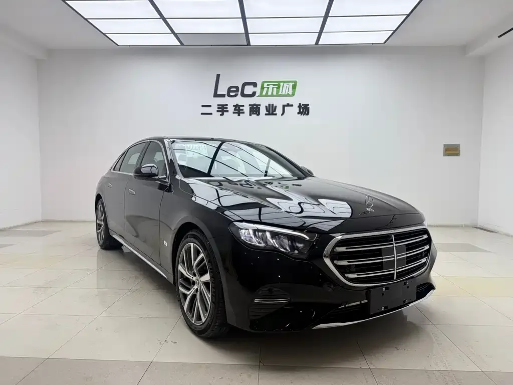 Mercedes-Benz E-Class 2025 из CN, фото 3