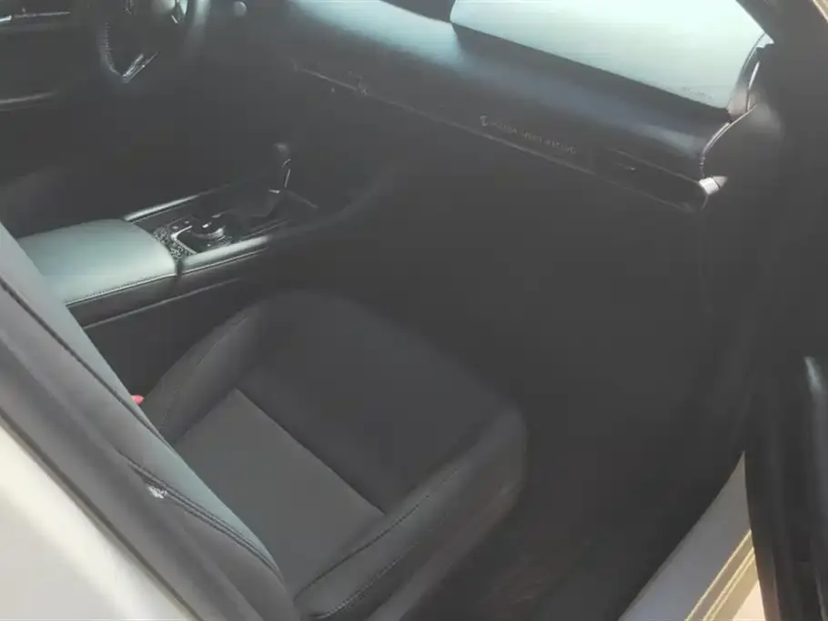 Mazda 3 Axela 2022 из CN, фото 8