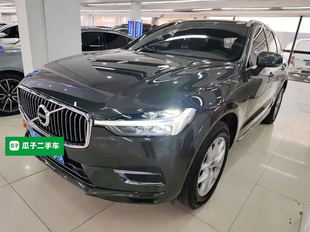 Volvo XC60 2021 из CN, фото 2