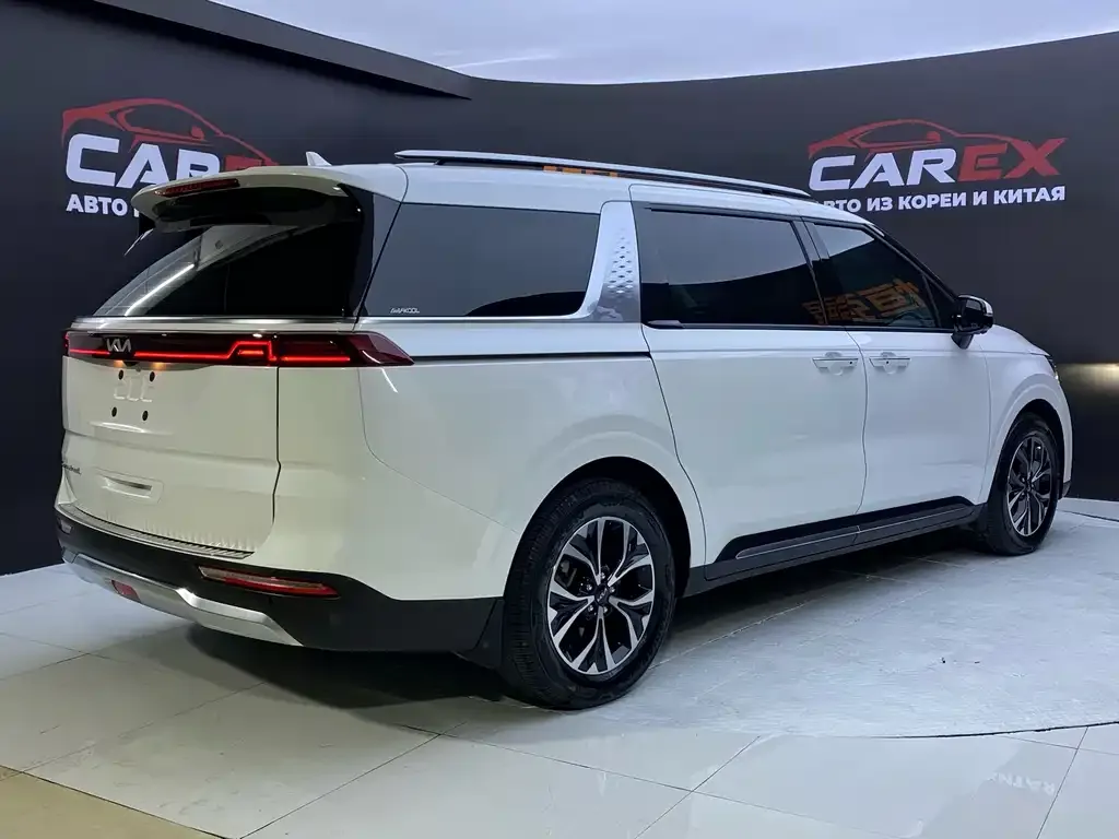 Kia Carnival 2021 из CN, фото 3