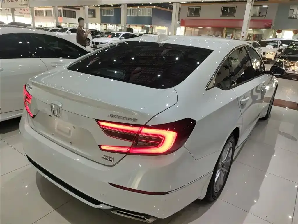 Honda Accord 2023 из CN, фото 7
