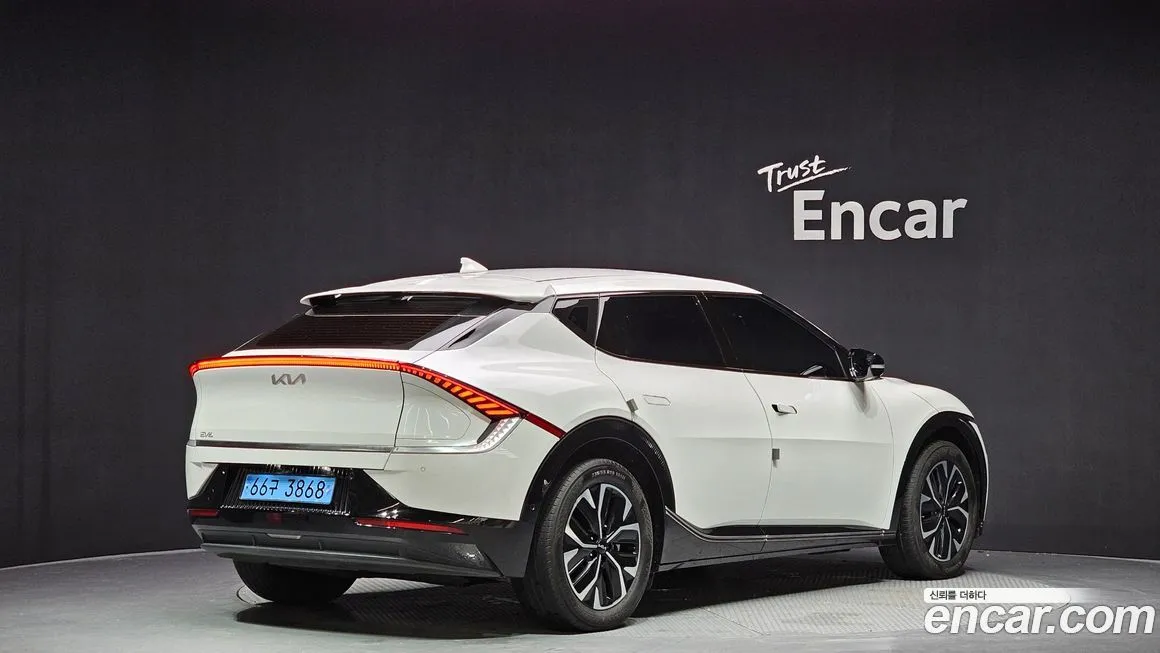Kia EV6 — фото 2