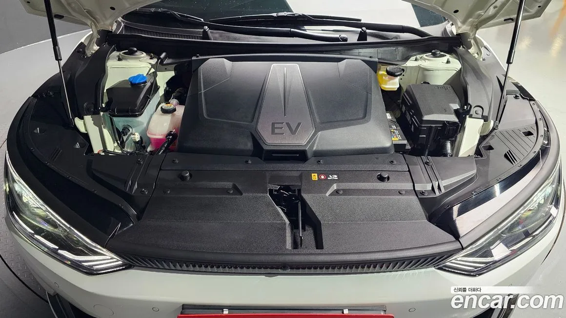 Kia EV6 — фото 6