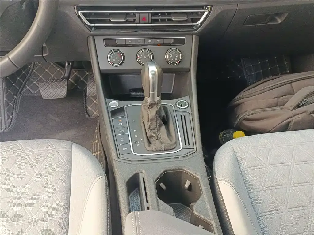 Volkswagen Lavida 2022 из CN, фото 6