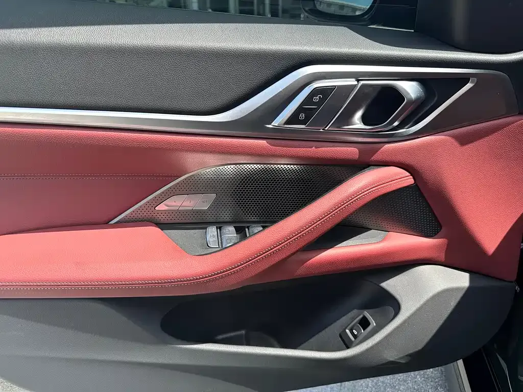 BMW 4 Series 2023 из CN, фото 9