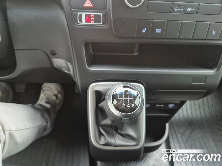 Hyundai Staria 2025 из KR, фото 9