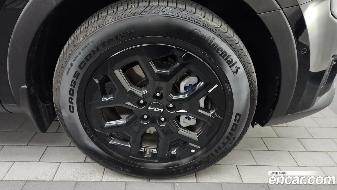 Kia Sorento — фото 5