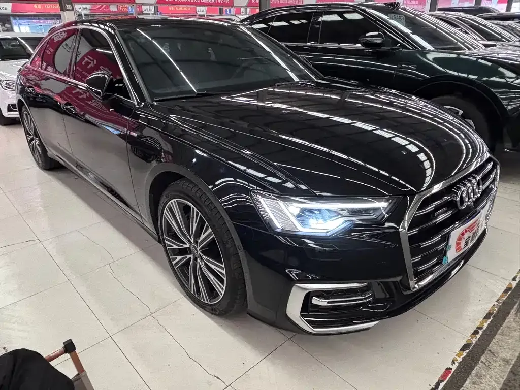 Audi A6L 2025 из CN, фото 3