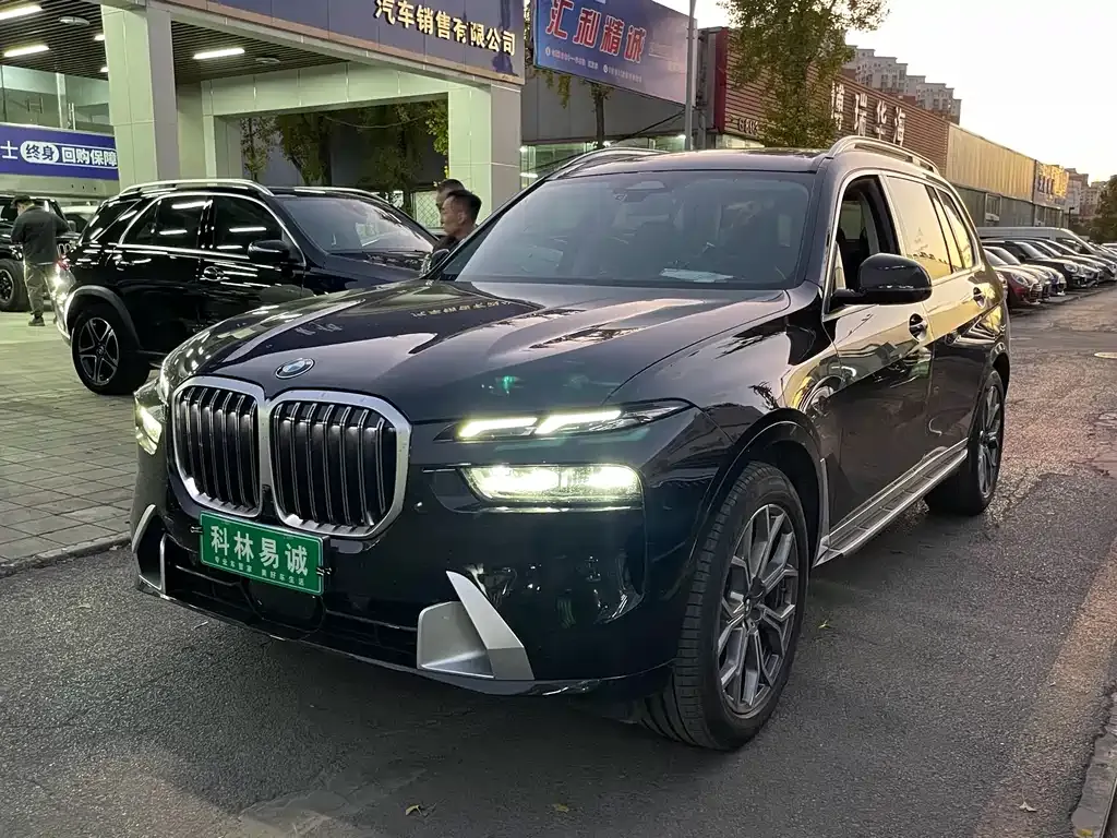 BMW X7 2024 из CN, фото 1
