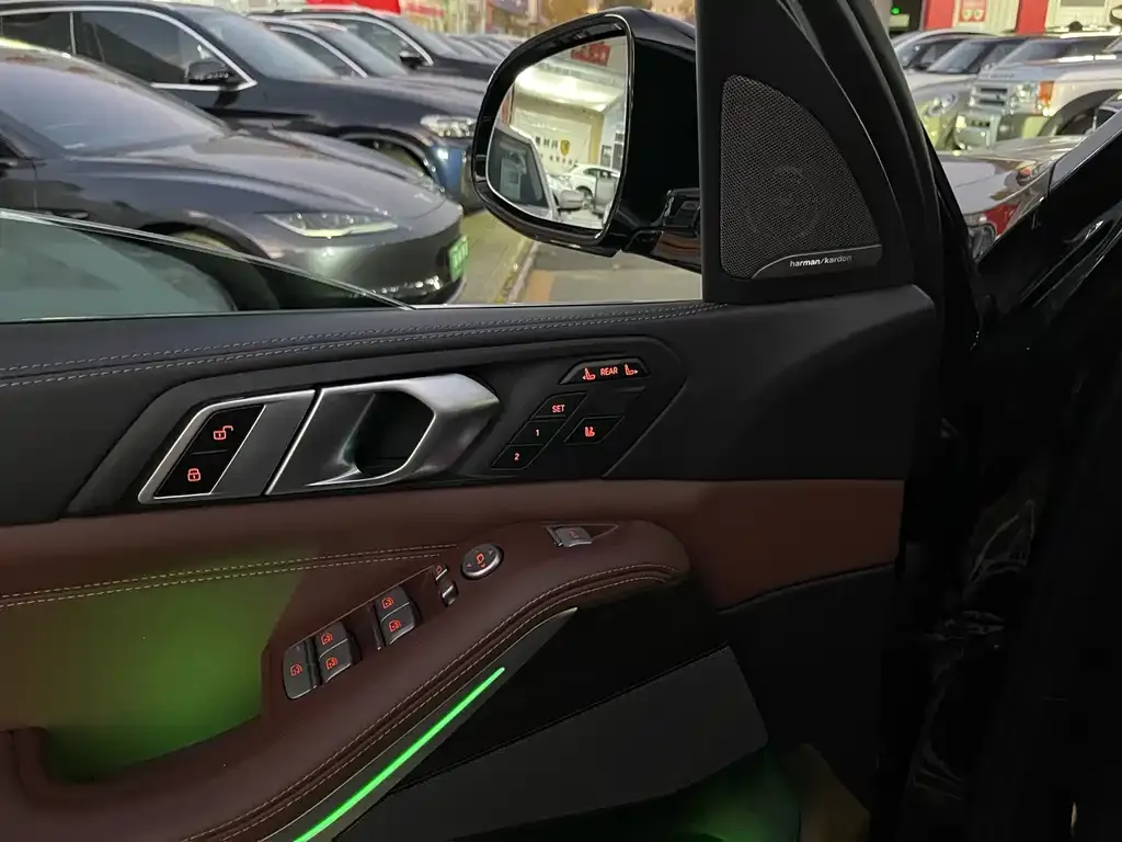 BMW X7 2024 из CN, фото 5