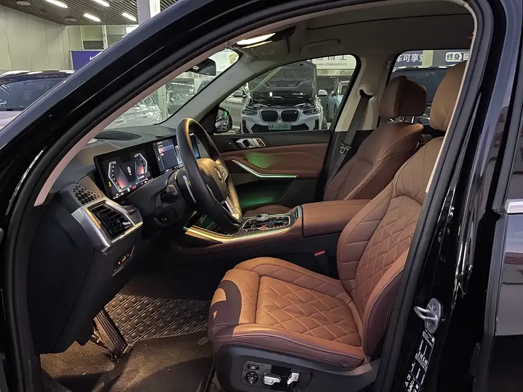 BMW X7 2024 из CN, фото 6