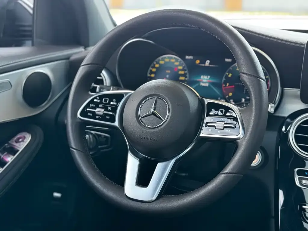 Mercedes-Benz GLC 2022 из CN, фото 10