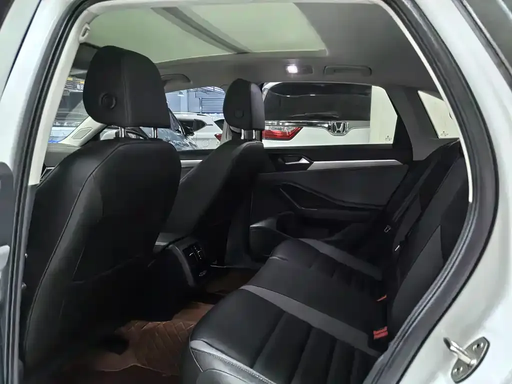 Volkswagen Sagitar 2021 из CN, фото 9