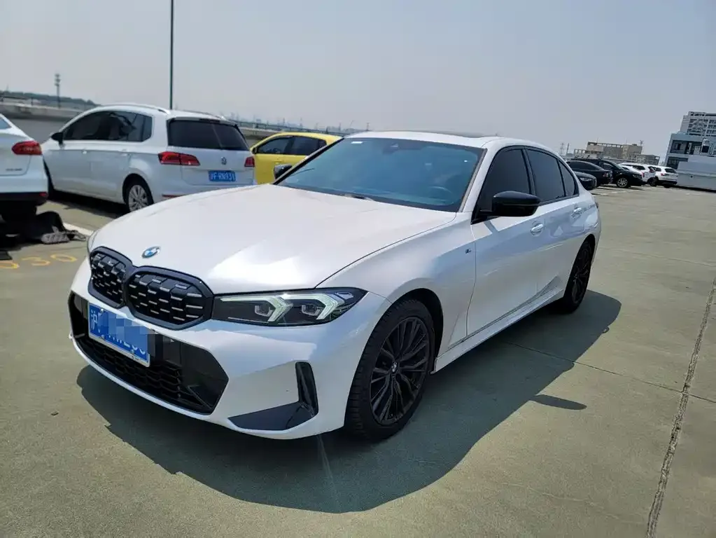 BMW 3 Series 2024 из CN, фото 1