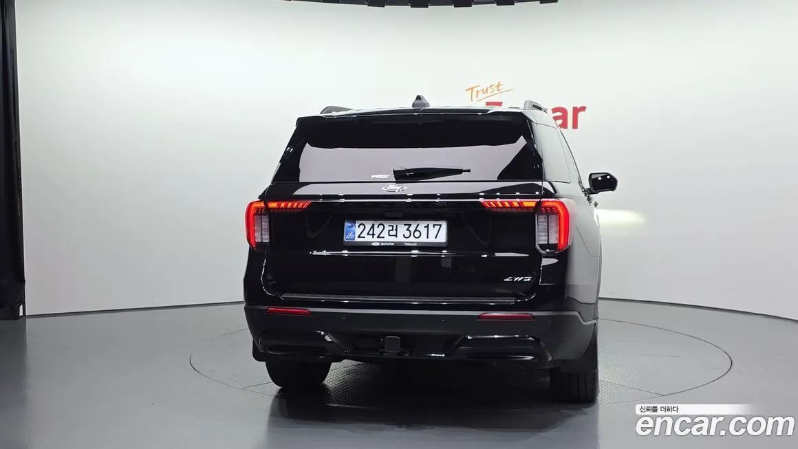 Ford Explorer 2025 из KR, фото 4