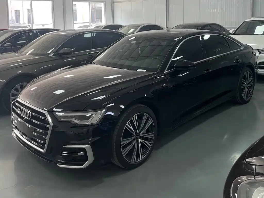 Audi A6L 2023 из CN, фото 1