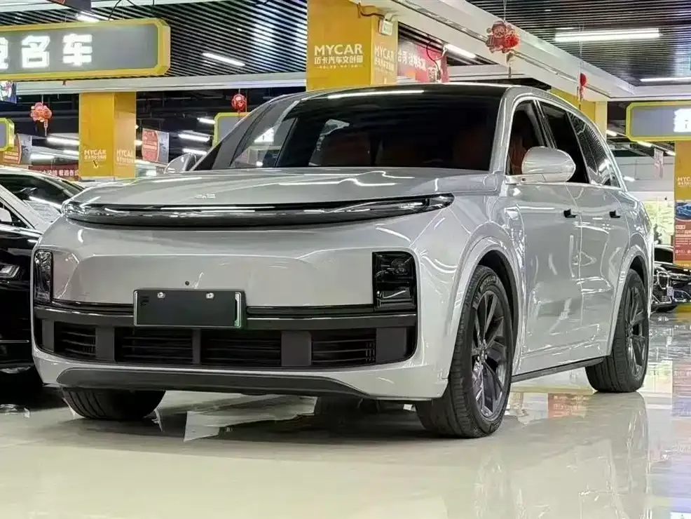 Li Auto L8 2023 из CN, фото 1