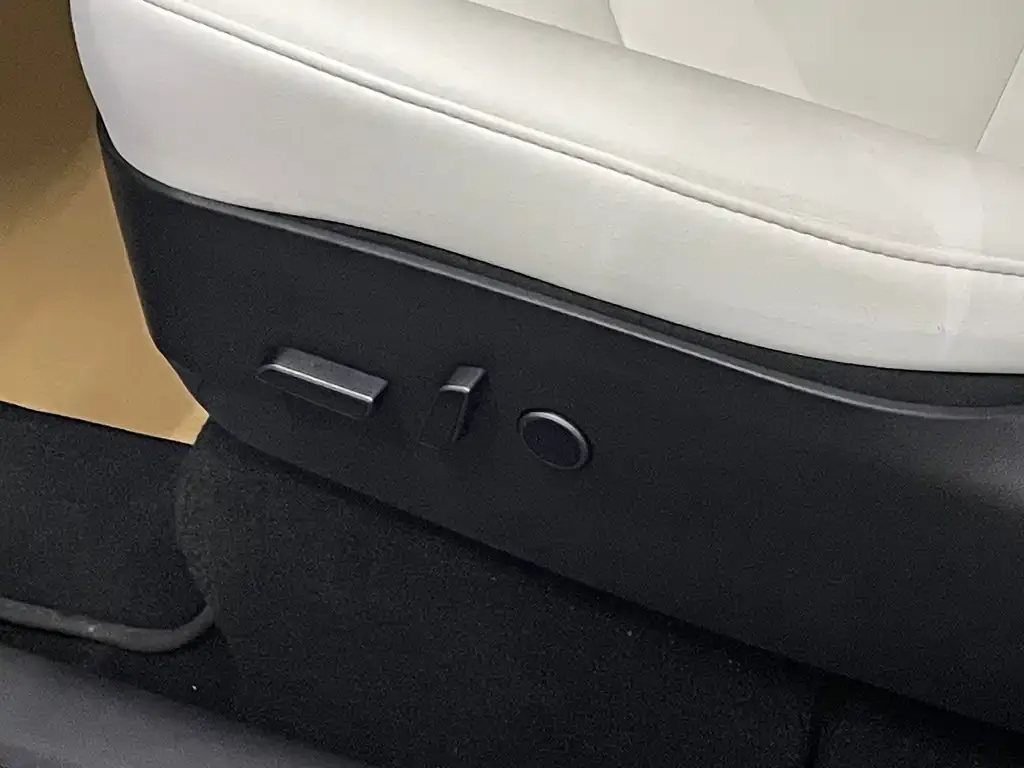 Tesla Model Y 2021 из CN, фото 6