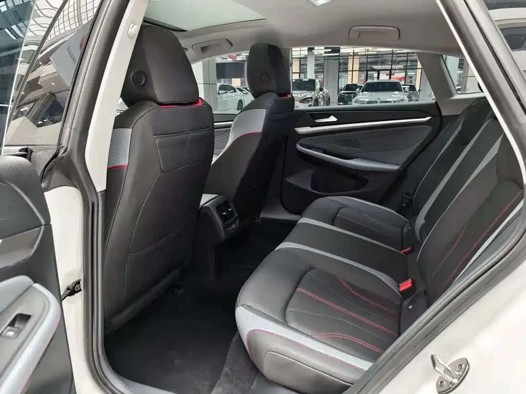 Volkswagen Lamando 2022 из CN, фото 8