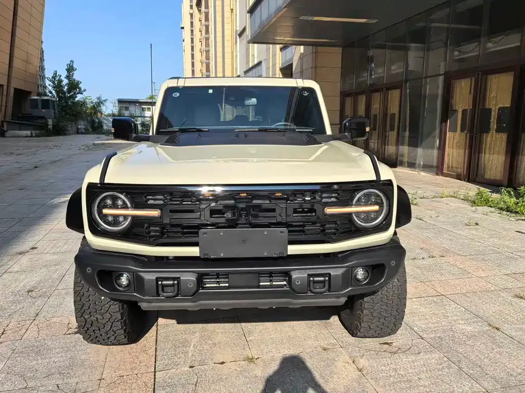 Ford Bronco 2024 из CN, фото 2