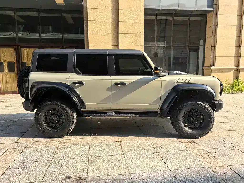 Ford Bronco 2024 из CN, фото 4