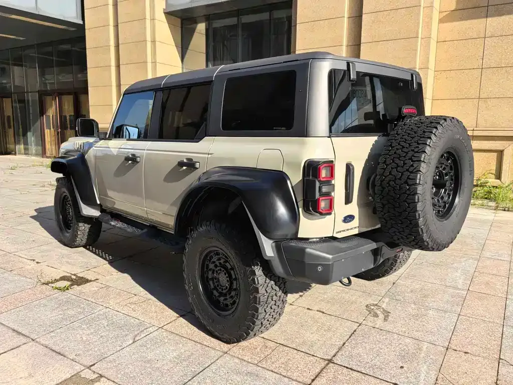 Ford Bronco 2024 из CN, фото 8