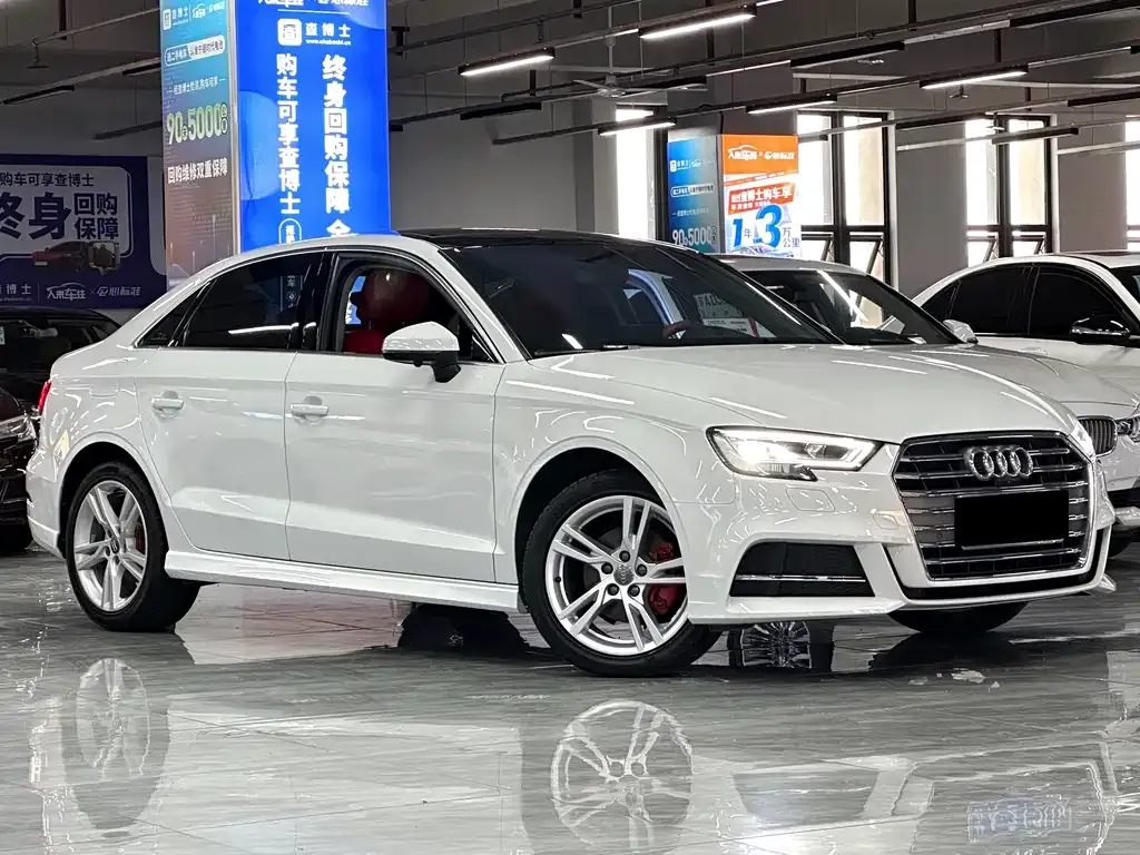 Audi A3 2021 из CN, фото 3