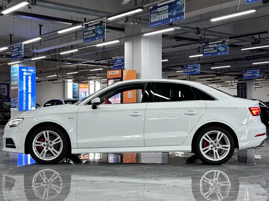 Audi A3 2021 из CN, фото 8