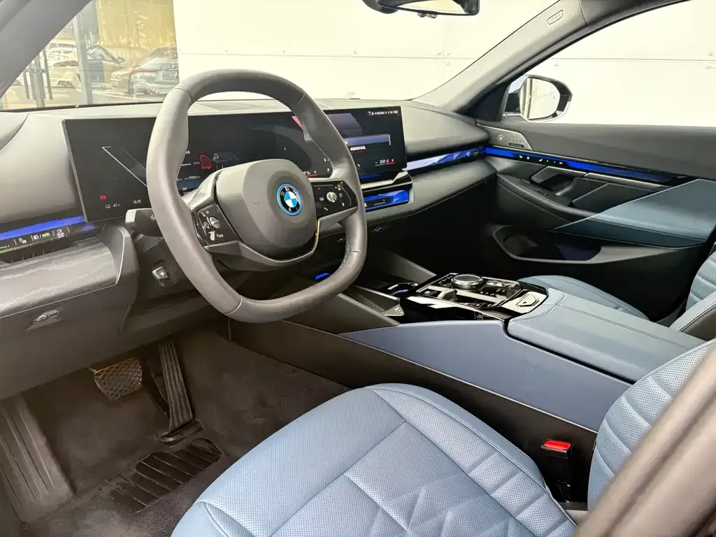 BMW i5 2024 из CN, фото 10