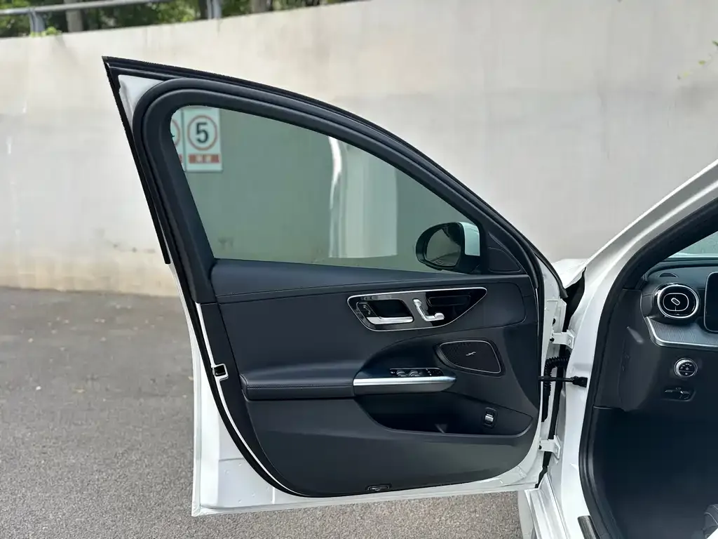 Mercedes-Benz C-Class 2022 из CN, фото 10