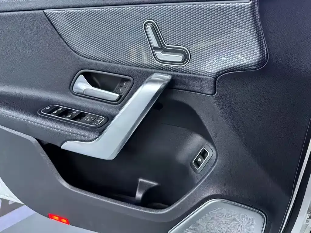 Mercedes-Benz A-Class 2021 из CN, фото 6