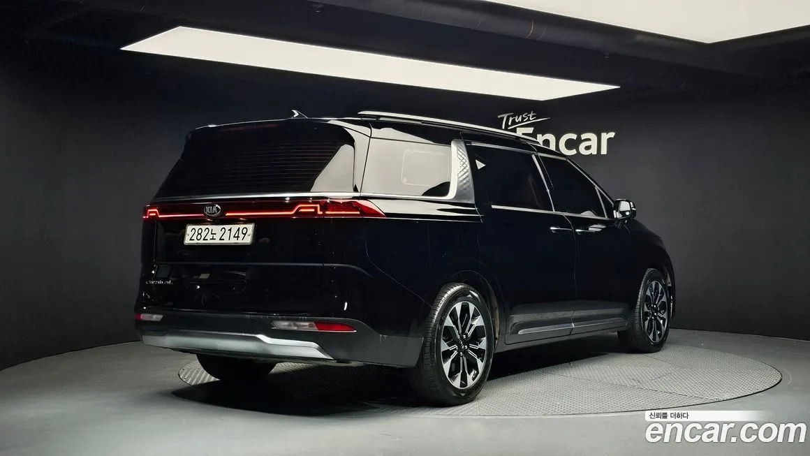 Kia Carnival 2021 из KR, фото 2