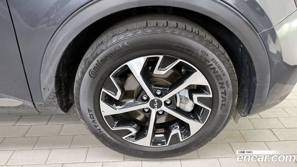 Kia Sportage — фото 5