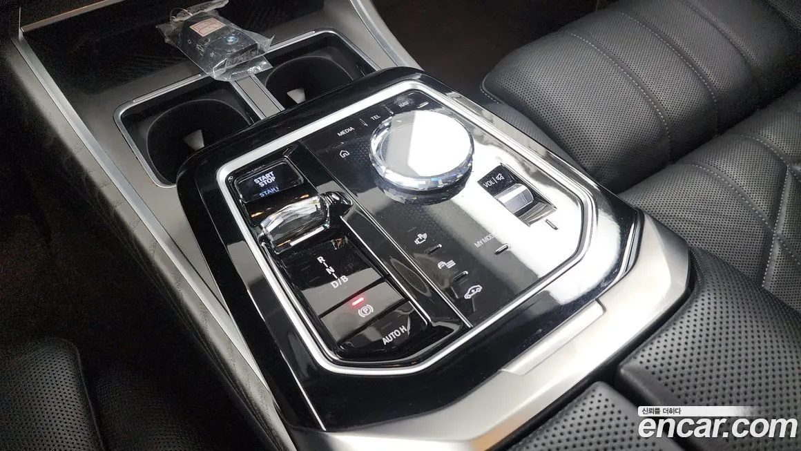 BMW i7 2023 из KR, фото 9