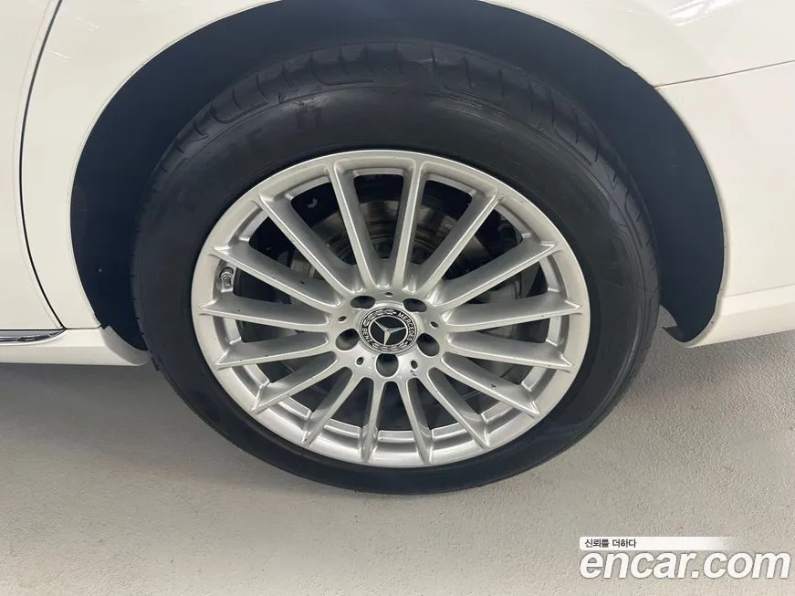 Mercedes-Benz E-Class 2022 из KR, фото 5