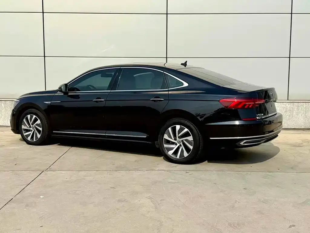 Volkswagen Passat New Energy 2021 из CN, фото 3