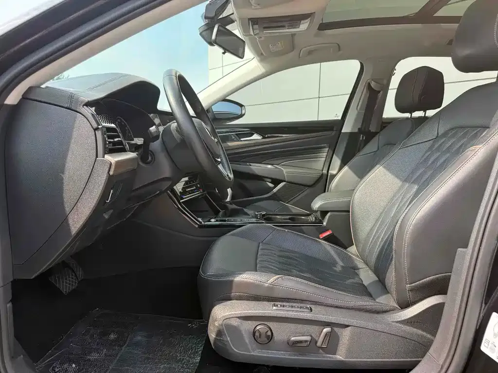 Volkswagen Passat New Energy 2021 из CN, фото 5