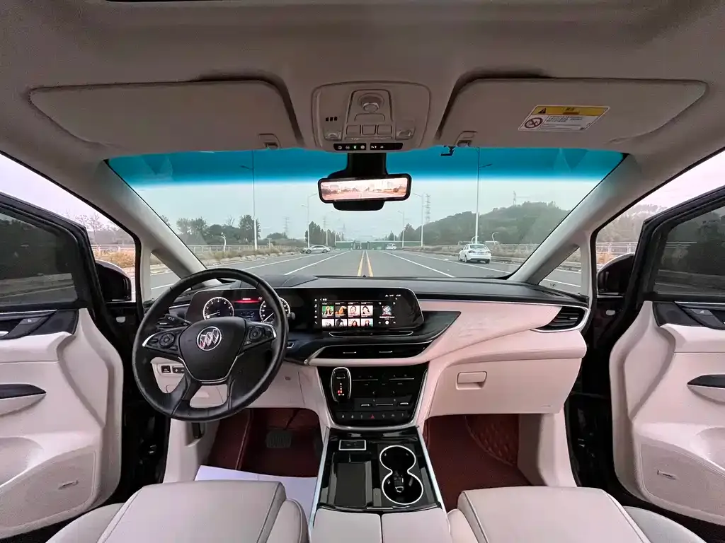 Buick GL8 2021 из CN, фото 10