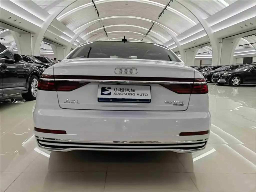 Audi A8 2025 из CN, фото 3