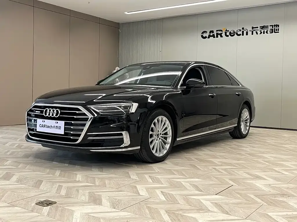 Audi A8 2022 из CN, фото 1