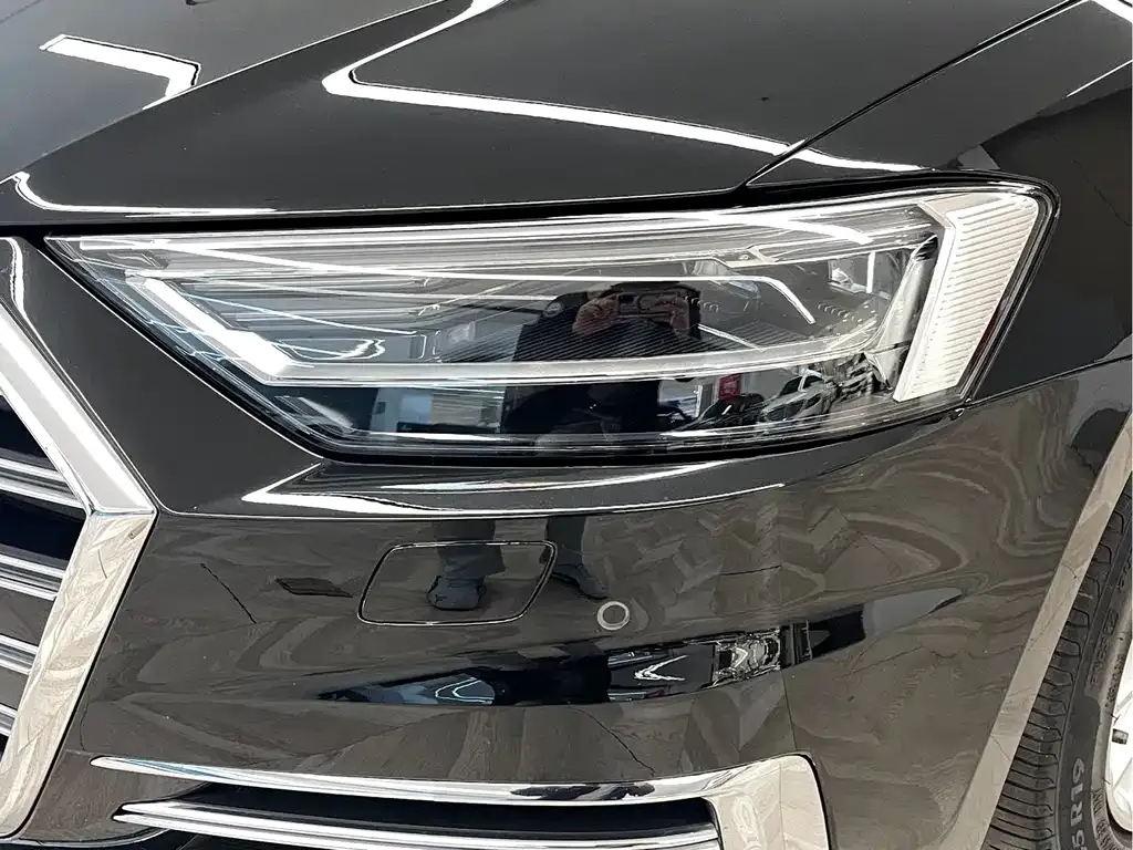 Audi A8 2022 из CN, фото 9